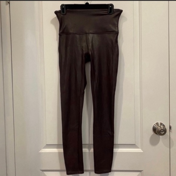 Spanx Faux Leather Leggings in Color Wine - Picture 6 of 7